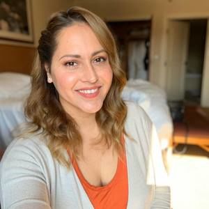 Meet your Posher, Liz